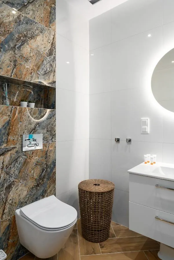 Modern Apartment Rataje Poznan By Renters Poland