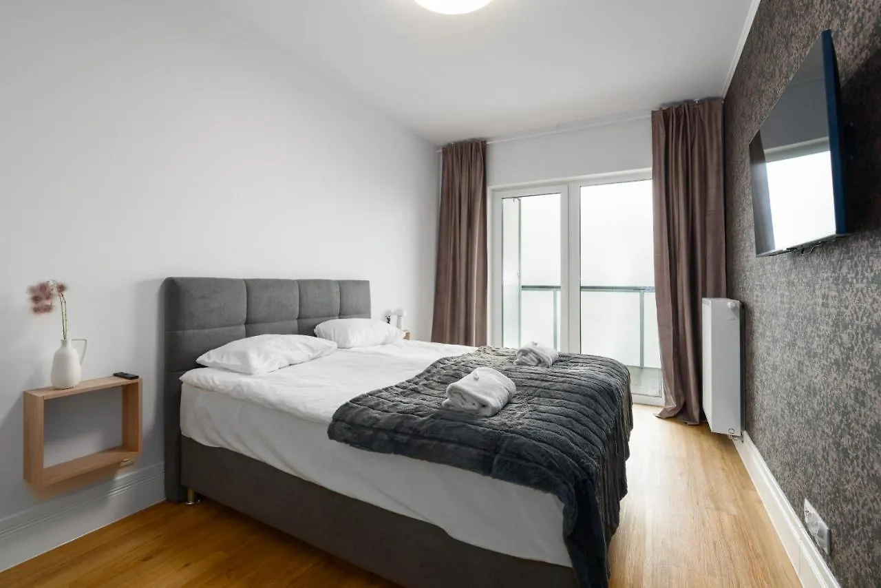 Modern Apartment Rataje Poznan By Renters