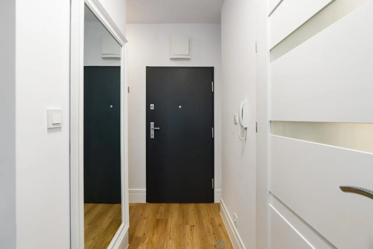Modern Apartment Rataje Poznan By Renters 0*,