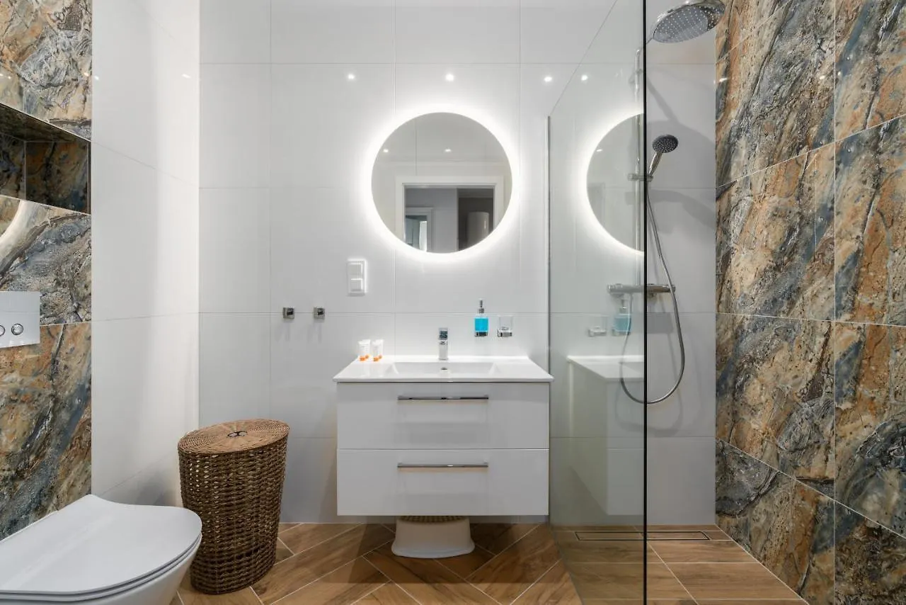 Modern Apartment Rataje Poznan By Renters